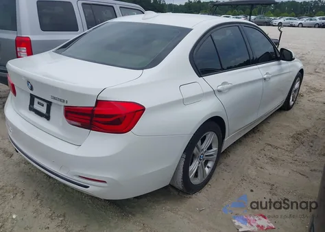 2016 BMW 328I z USA, uszkodzony, nr VIN WBA8E9C54GK645861